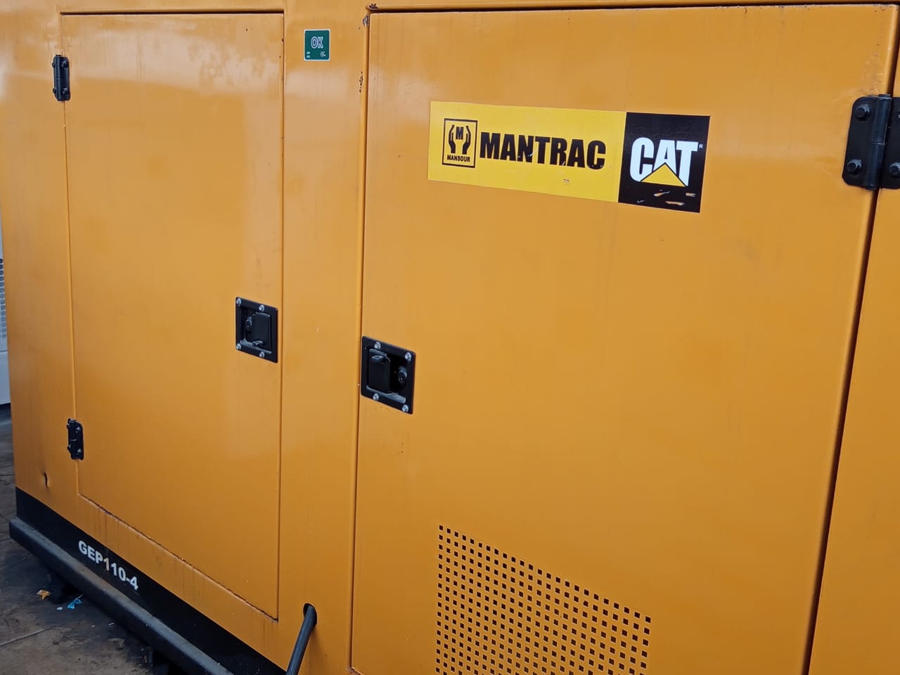 30 kva Mantrac CAT UK super silent generator – 5.5m